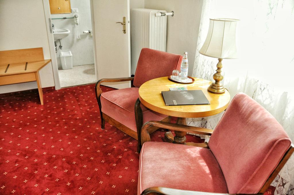 Hotel Zima Мерано Номер фото