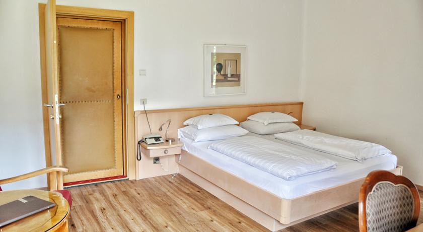 Hotel Zima Мерано Номер фото